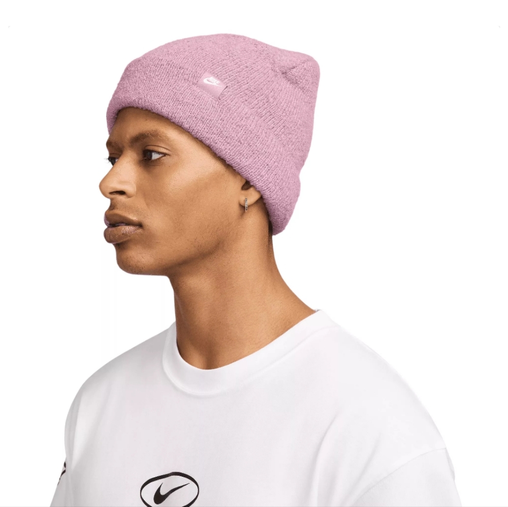 Nike Peak Boucle Yarn Beanie